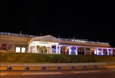 Limousines, gardes du corps, plateaux-télé, fans-clubs. Pourquoi tant de monde au Joa Casino du Tréport ce samedi 17 mai 2014 ?