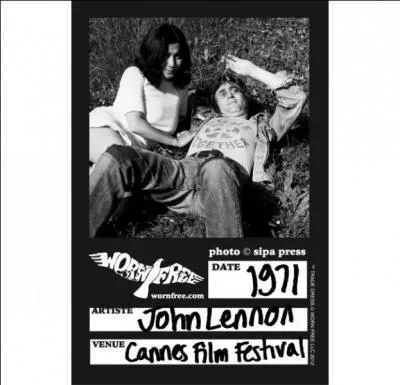 Laissons sa jeunesse et sautons, pour une question, aux Beatles. Quelle est la chanson sur Abbey Road que John consid&egrave;re comme une de ses pr&eacute;f&eacute;r&eacute;es ?