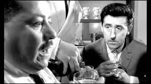 (J. Lefebvre) : J'y trouve un goût de ----------------.
(F. Blanche) : Y en a !