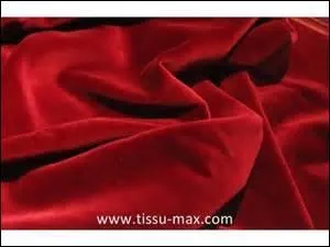 Pourquoi nomme-t-on ainsi "les révolutions de velours" ?