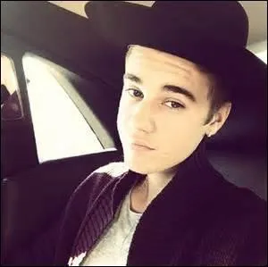 Combien a-t-il de tatouages ?