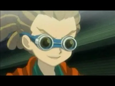 Qui est l'attaquant qui ressemble énormément à Jude ? (saison 1)