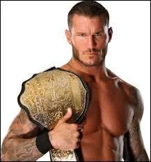 Quel est le véritable nom de ce catcheur de la WWE ?
