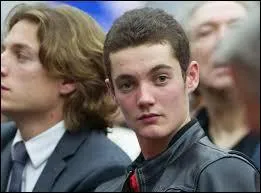 Quel est le nom de ce garçon ? (Fils d'un républicain français)