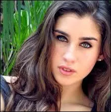 Quel est le nom de cette chanteuse du groupe assez connu ''Fifth Harmony'' ?