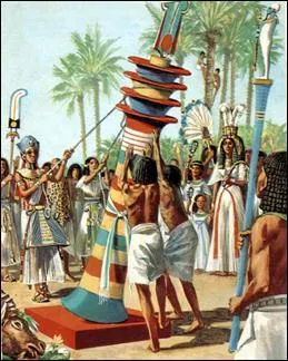 Pendant son jubilé en présence de son épouse, de ses enfants, des dignitaires et des prêtres, les pharaons doivent relever ce pilier pour être rituellement régénérée : quel est le nom de ce symbole de verticalité ?