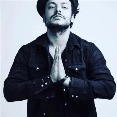 Qui a écrit l'histoire de "SODA" ?