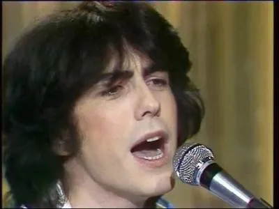 « Sur ma vie, depuis ce jour-là, je jure que je n'ai plus pensé qu'à toi » Mais à qui ?