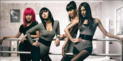 Les Miss A ont débuté avec "Bad Girl Good Girl" en :