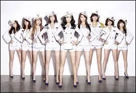 Groupe de K-pop féminin.
Quel est le nom de ce groupe ?