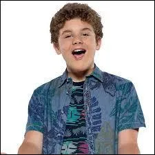 Comment s'appelle le meilleur ami d'Henry ?