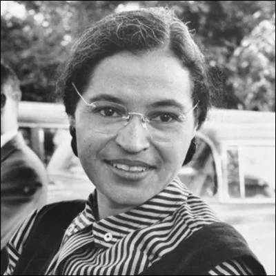 Qu'a fait Le 1er décembre 1955, la courageuse Rosa Parks, luttant ainsi contre la ségrégation ?