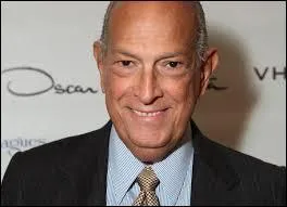 Quel est le nom de ce créateur d'origine dominicaine ? (Reposez en paix Monsieur.)