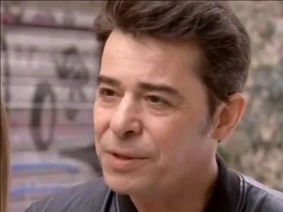 Le métier de Stéphane Prieur est...