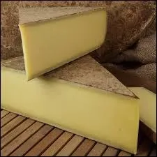 À partir de quel lait produit-on le comté ?