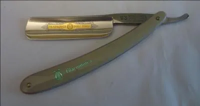 Quel nom porte familièrement ce rasoir droit ?