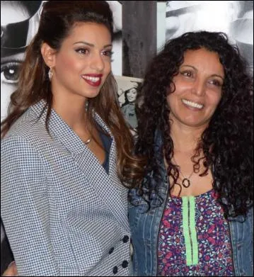 Quel est le métier de sa mère ?