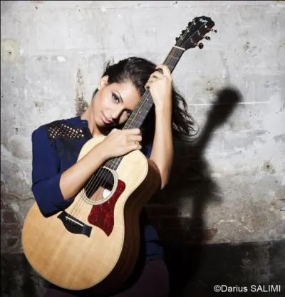 Quel a été son 1er label ?