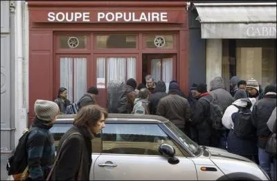 Quel est le principe de la "soupe populaire" ?