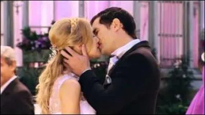 Que demande Germán à Angie ?