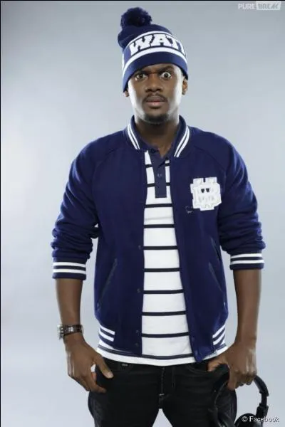 Quel âge a-t-il en 2015 ?