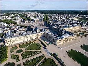 Où se situe le château de Versailles ?