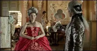 Comment se nomme la costumière de Gidéon et Gwendoline ?