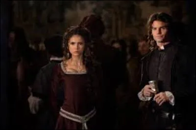 Leur histoire d'amour a pris fin car ce dernier décida de quitter Mystic Falls pour la Nouvelle-Orléans. Qui est-il ?
