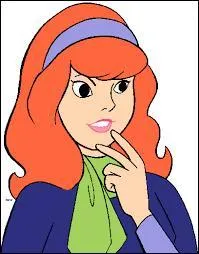 Comment s'appelle cette fille, la bombe de la bande ?