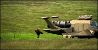 Combien de survivants y a-t-il quand ils arrivent sur la nouvelle Terre (notre Terre) ?