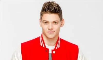 Il fait des publicités pour Toys et ...