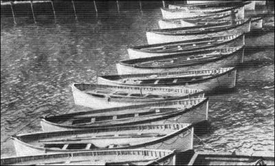 Honteux ! Le canot n°1 a une capacité de 65 personnes ! Alors qu'il n'en a pris que...