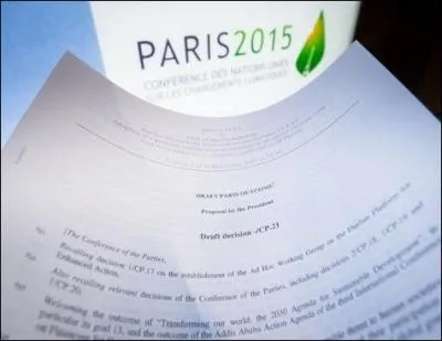 Combien de pages comporte la convention-cadre sur les changements climatiques approuvée par les pays participants ?