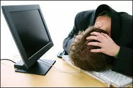 Avec cette sanction, vous perdez votre salaire et vous n'avez plus à venir travailler ! C'est...