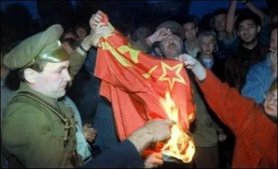 Quelle est la conséquence de la chute de l'URSS ?