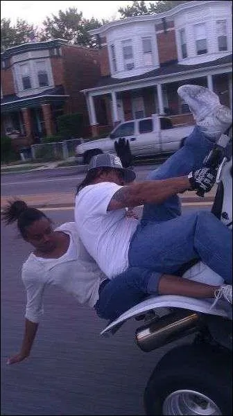 Euh... Quad neuf, docteur ?