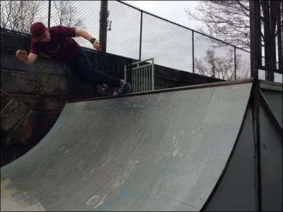 D'après Newton, que va-t-il arriver dans les secondes qui suivent ?