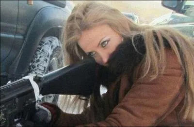 - "Tu vas encore rater ! " - "Mais non ! Je vais l'avoir les doigts dans... " (Complétez ! )