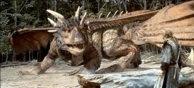 Ce film de 1996 a connu un succès modéré. Il introduit Draco, un dragon qui prend pitié D'Einon, gravement blessé. Ce dragon, pour lui sauver la vie, décide de partager une partie de son corps. De quel film s'agit-il ?