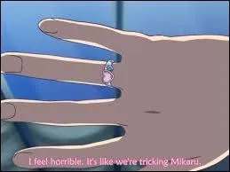 Par qui cette bague a été offerte à Lucie ?