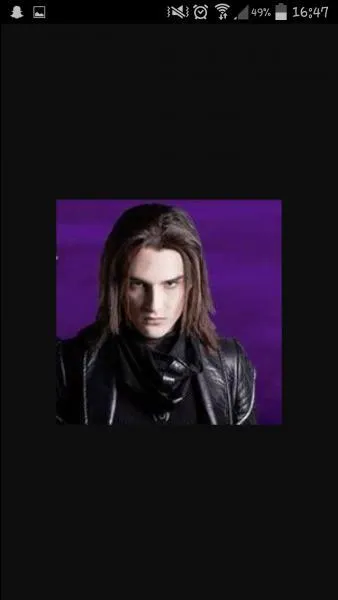 Comment se nomme la soeur de Mirco ?