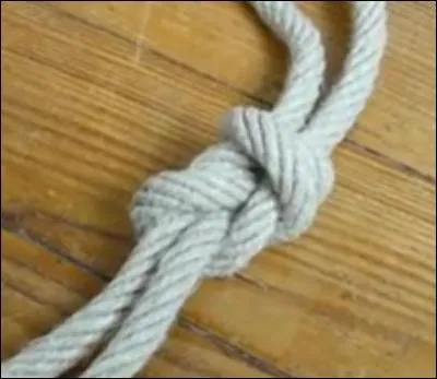 Ce n�ud de marin sert &agrave; rabouter deux cordes ensemble en renfor&ccedil;ant leur r&eacute;sistance &agrave; la traction : comment le nomme-t-on ?