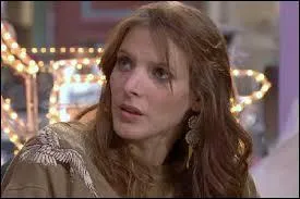 De quelle maladie souffrait Estelle à son entrée dans la série ?