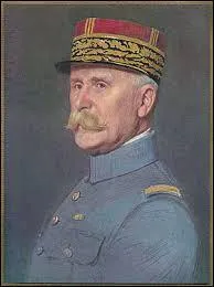 Comment a-t-on appelé ce régime de dictature mis en place par le maréchal Pétain, qui mène une politique de collaboration avec l'Allemagne nazie ?