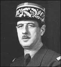 Le 18 juin 1940, que fait le général Charles de Gaulle ?