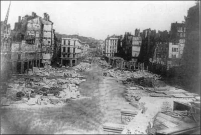 Pourquoi la rue Impériale (rue de la République aujourd'hui) n'est-elle pas alignée ?