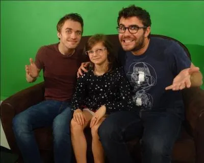 Quel âge a-t-il en décembre 2015 ?