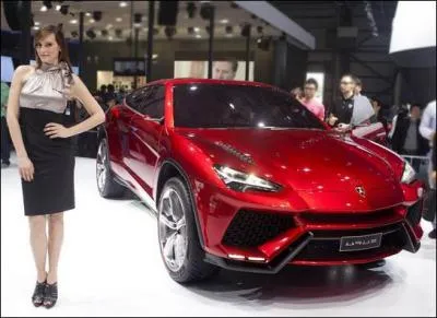 Quel est le nom du concept SUV Lamborghini ?