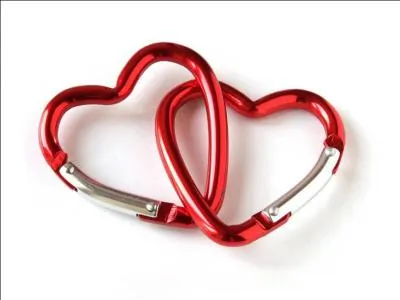 Elle tombe en février, c'est la fête des amoureux. Messieurs, mettez le paquet ! 
C'est la...