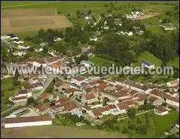 Village Meusien, Sommelonne se situe en région ...